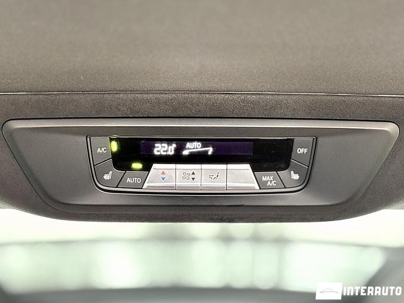 2023 BMW X7 4.0i — Miniatură 28