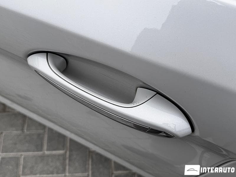 BMW 530e 2018 — Миниатюра 26
