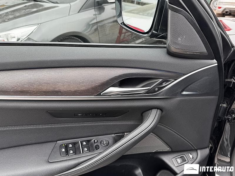 BMW 530e 2023 — Миниатюра 13