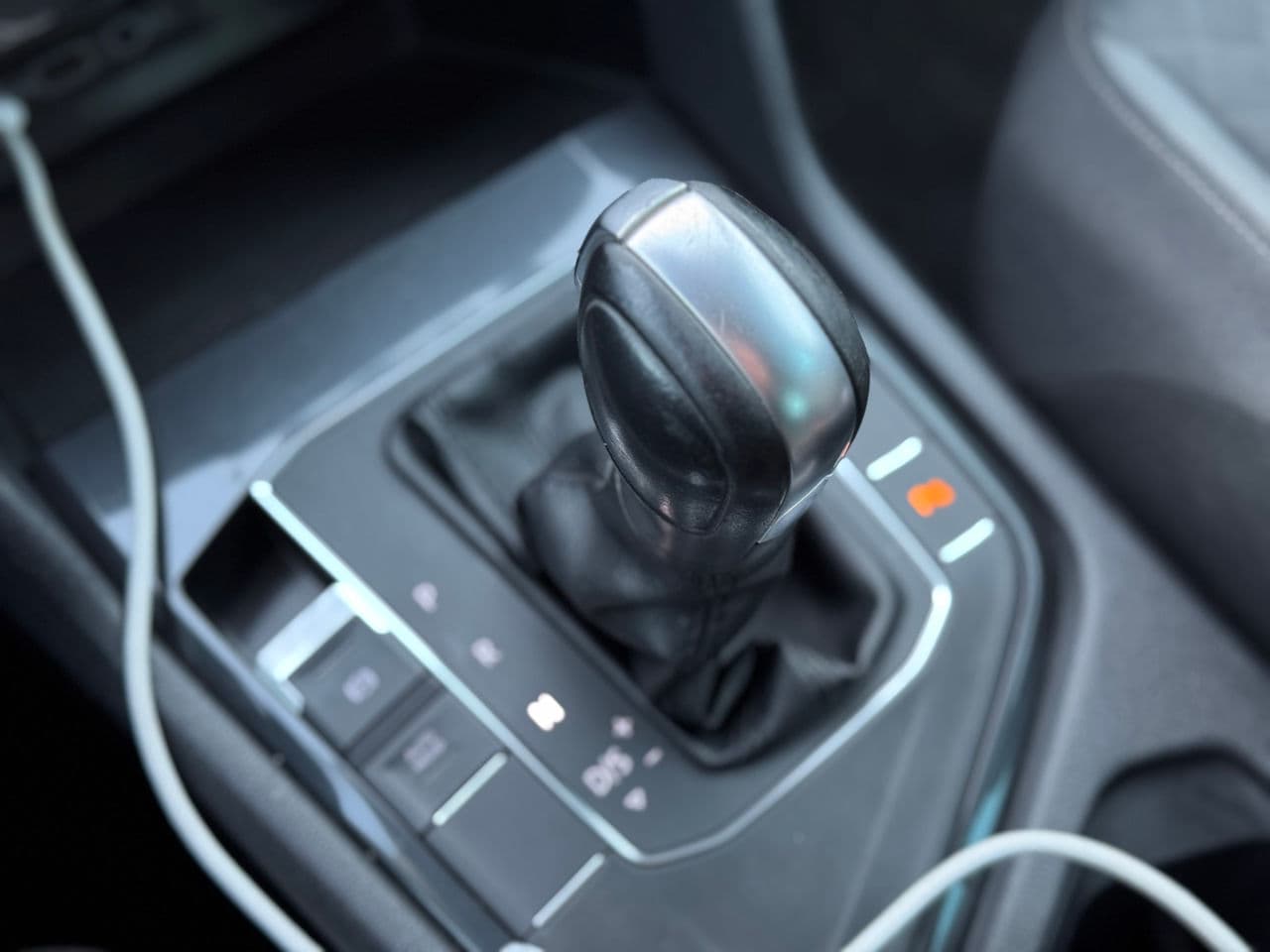 Volkswagen Tiguan 2020 — Миниатюра 14