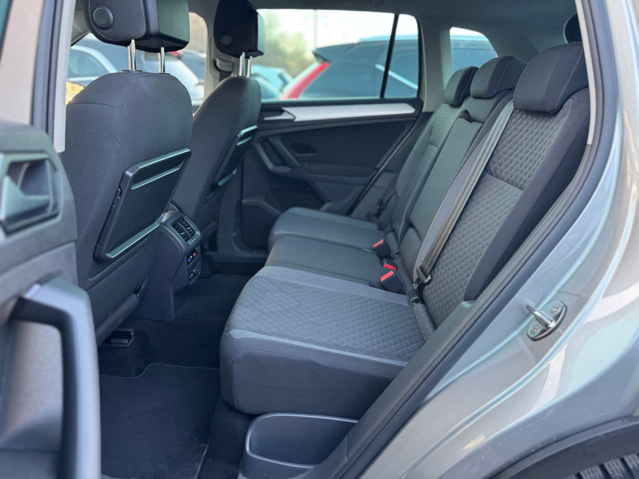 Volkswagen Tiguan 2020 — Миниатюра 17
