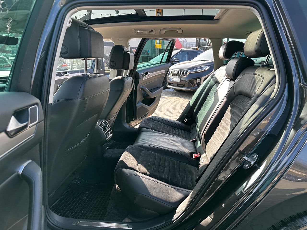 Volkswagen Passat 2017 — Миниатюра 12