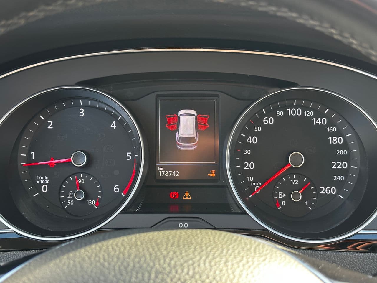 Volkswagen Passat 2017 — Миниатюра 8