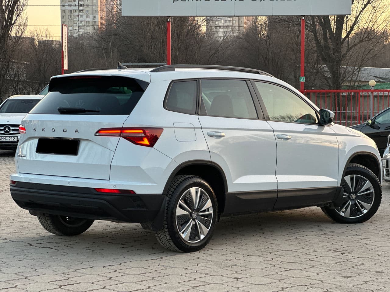 2022 Skoda Karoq — Miniatură 2