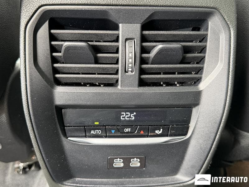 2023 BMW 330E — Miniatură 19