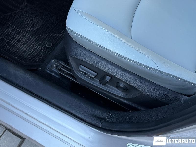 Toyota Prius 2019 — Миниатюра 17