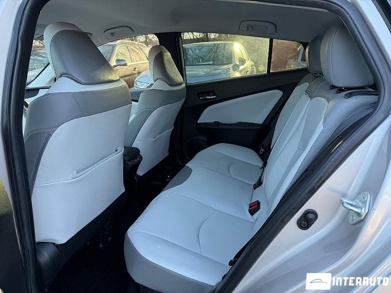 Toyota Prius 2019 — Миниатюра 6