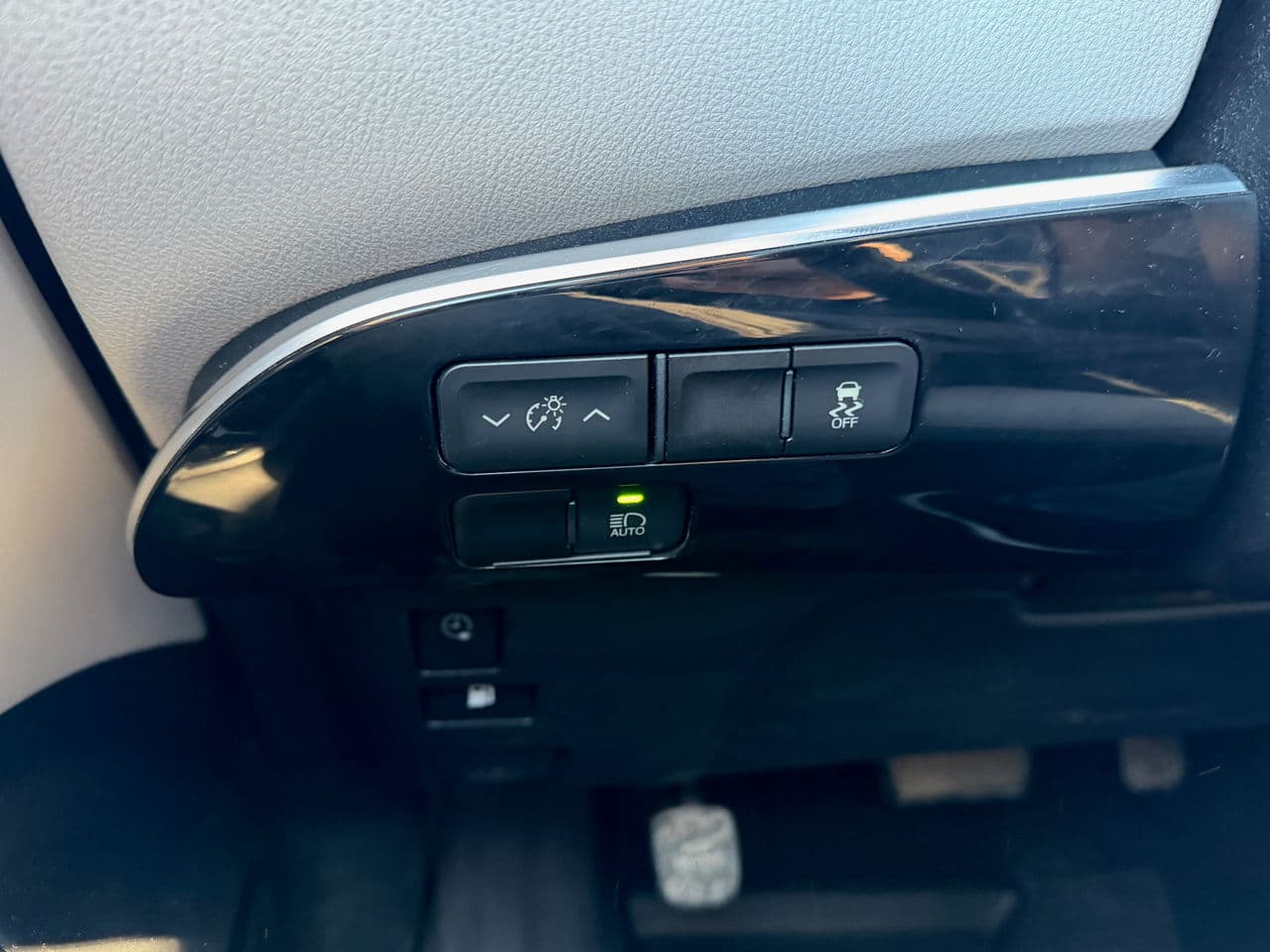 Toyota Prius 2019 — Миниатюра 15