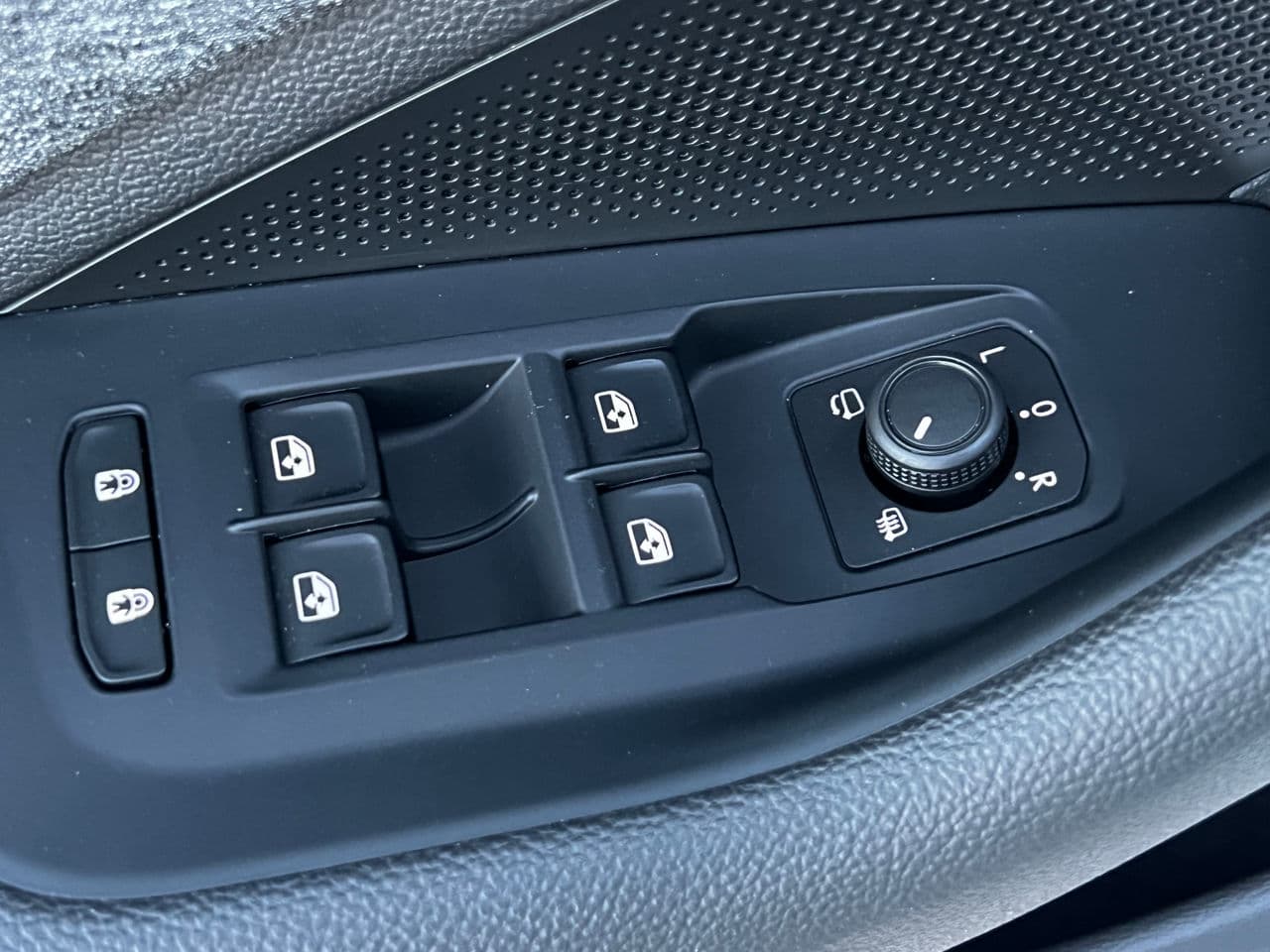 Skoda Superb 2024 — Миниатюра 15