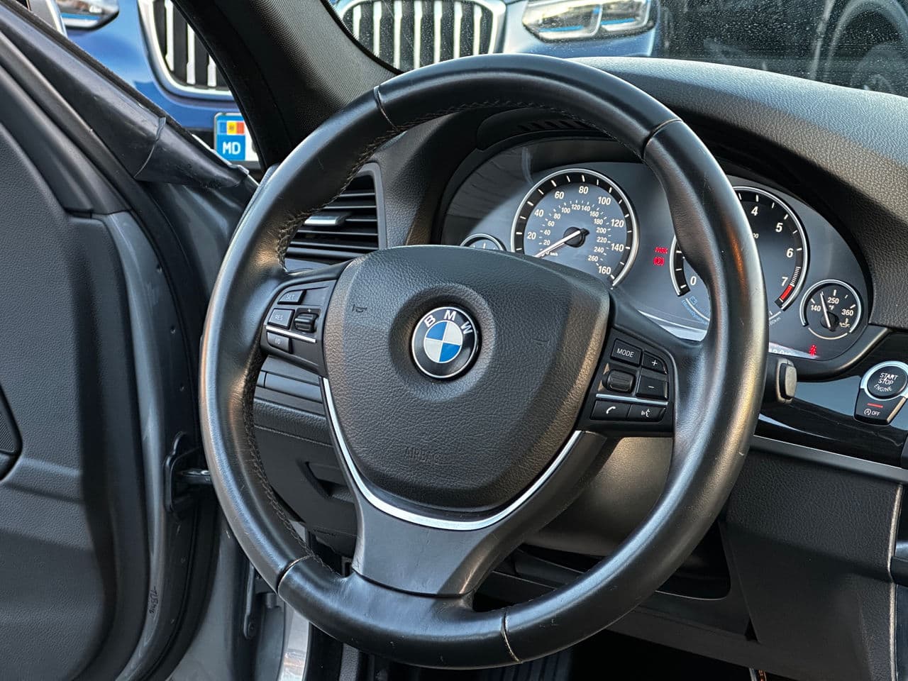 BMW 528 2012 — Миниатюра 7