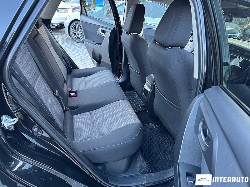 Toyota Auris 2018 — Миниатюра 8