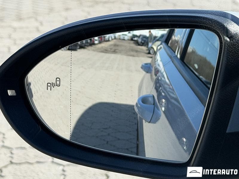 Volkswagen Golf 2018 — Миниатюра 5