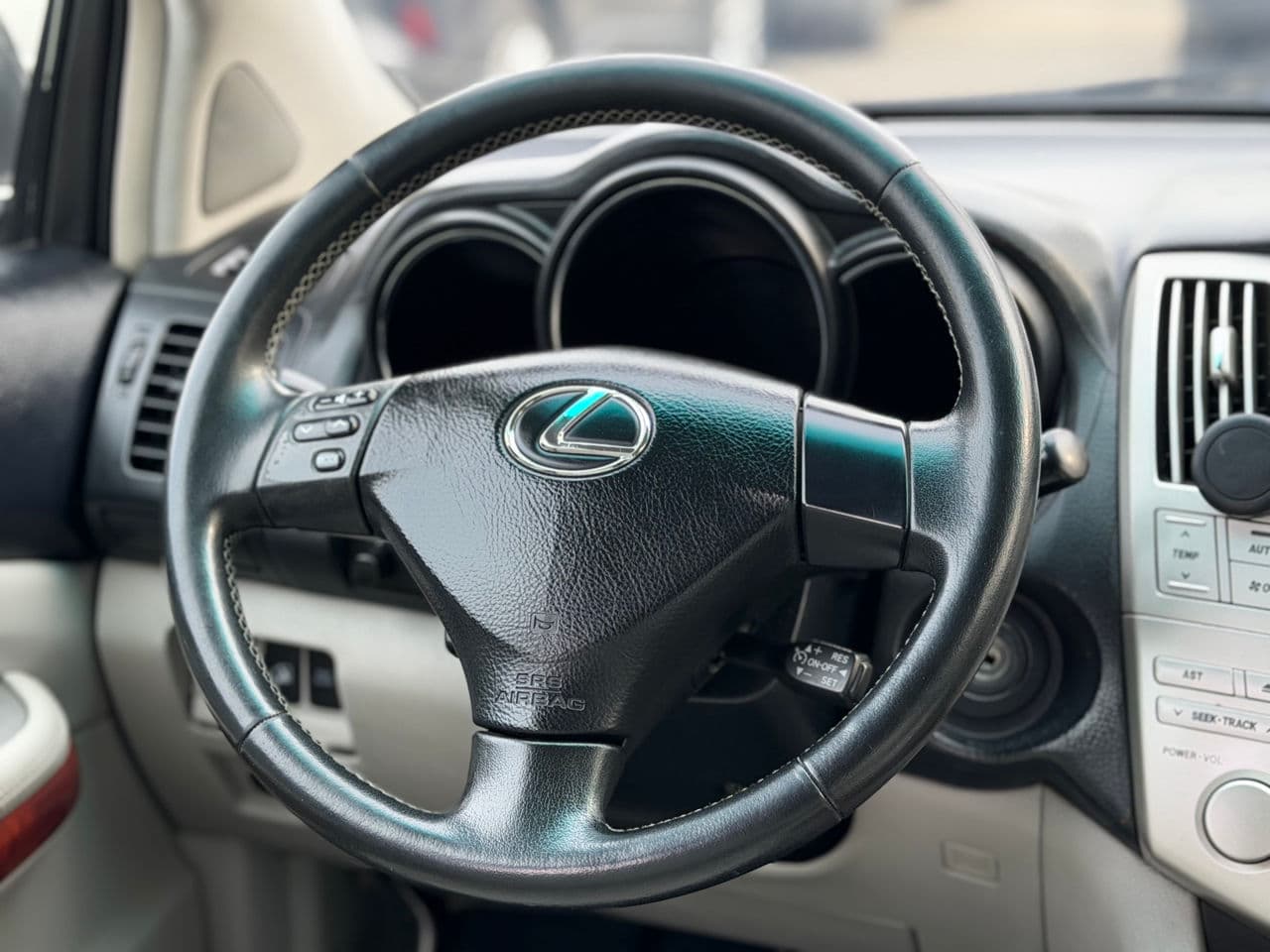 Lexus RX 300 2005 — Миниатюра 12
