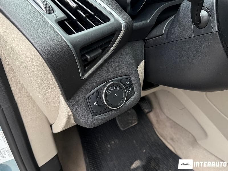 Ford C-MAX 2013 — Миниатюра 7