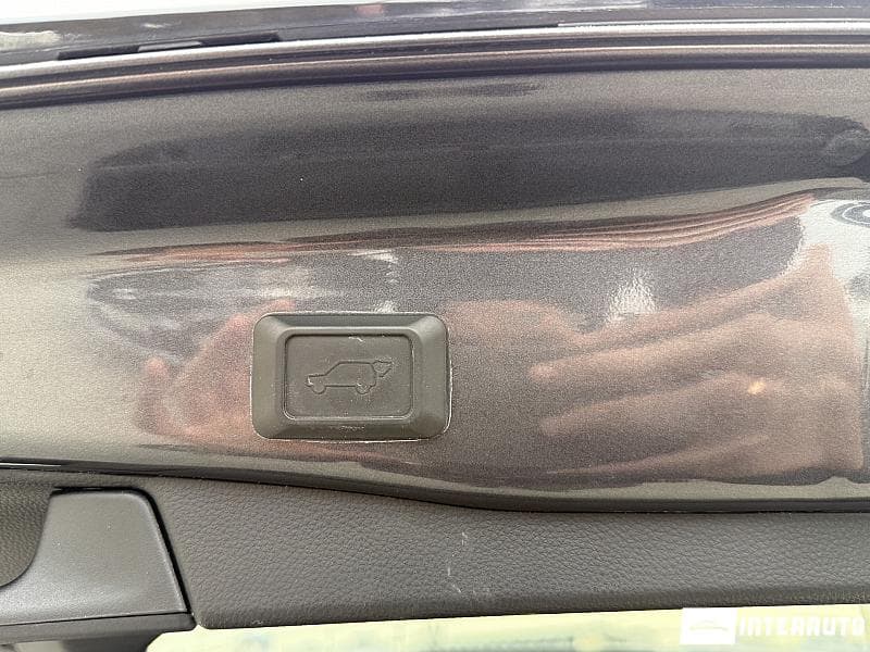 Toyota Rav-4 2020 — Миниатюра 25