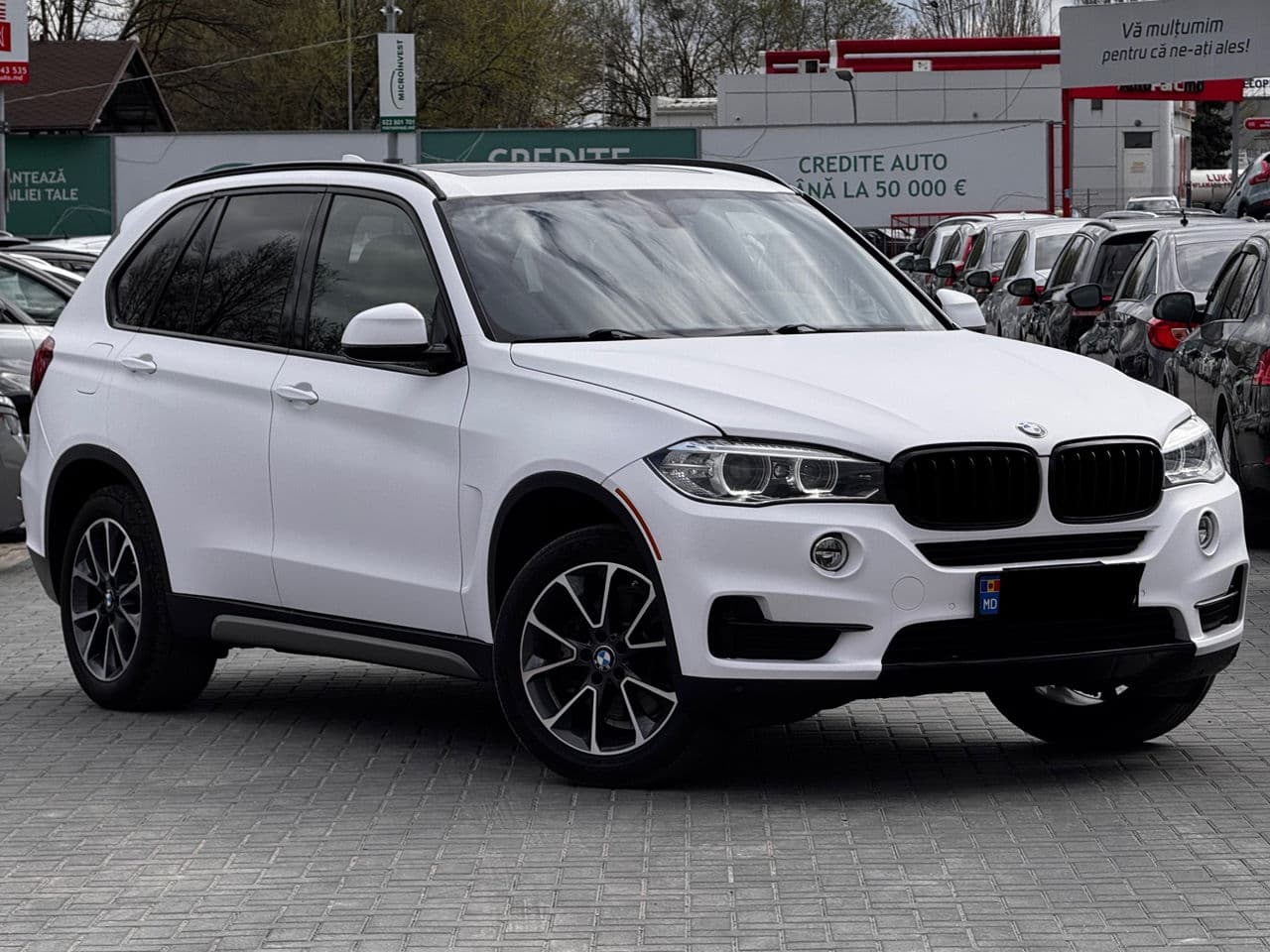 2017 BMW X5 4.0e — Miniatură 2