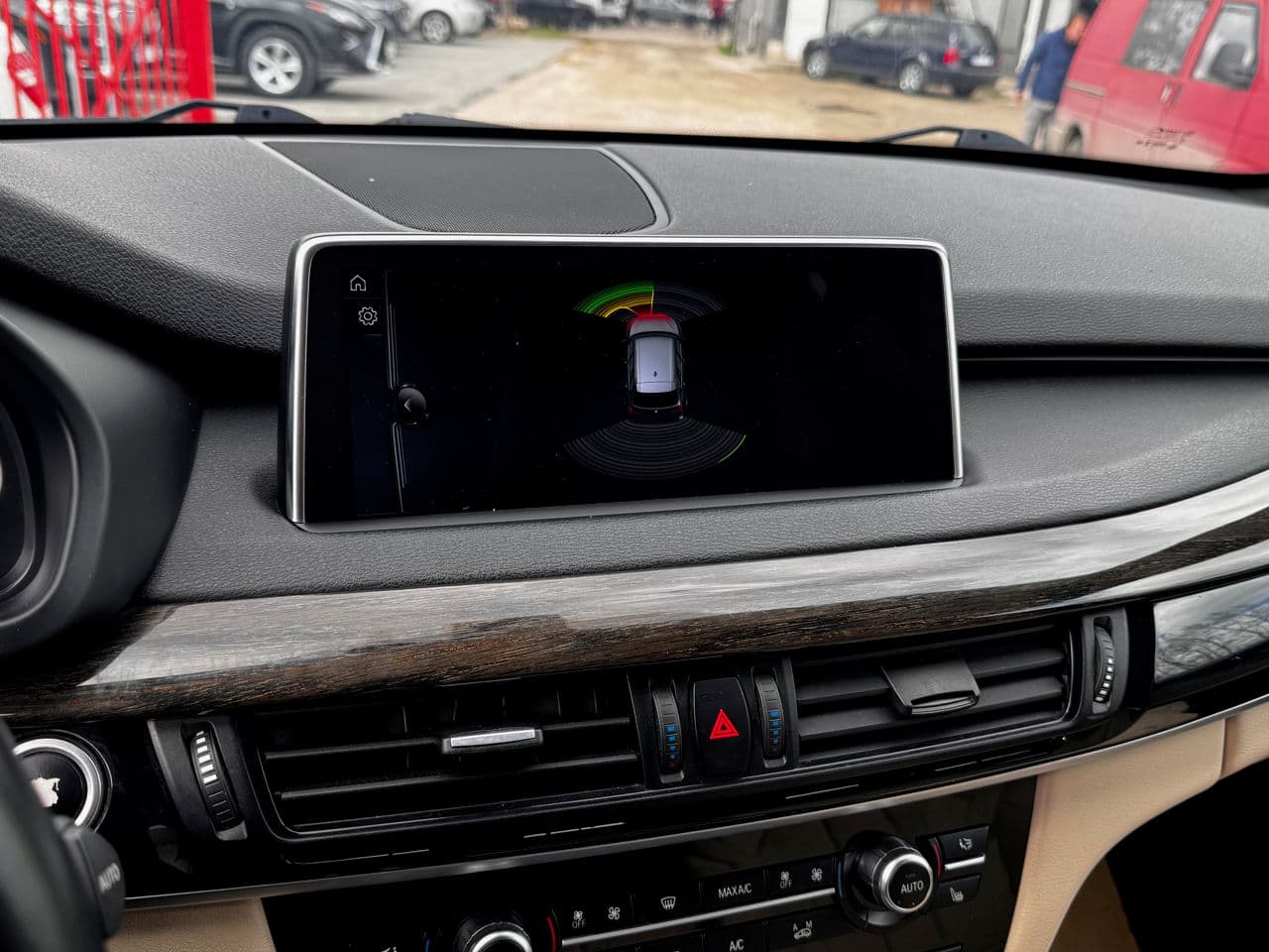 2017 BMW X5 4.0e — Miniatură 9