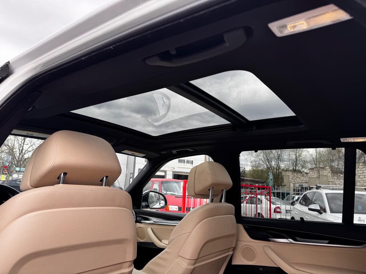 2017 BMW X5 4.0e — Miniatură 15