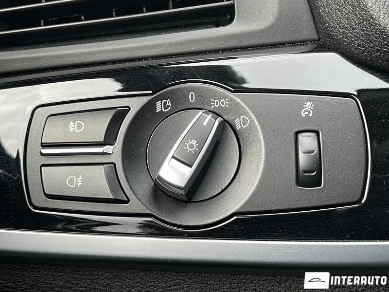 2016 BMW X4 2.0D — Miniatură 13