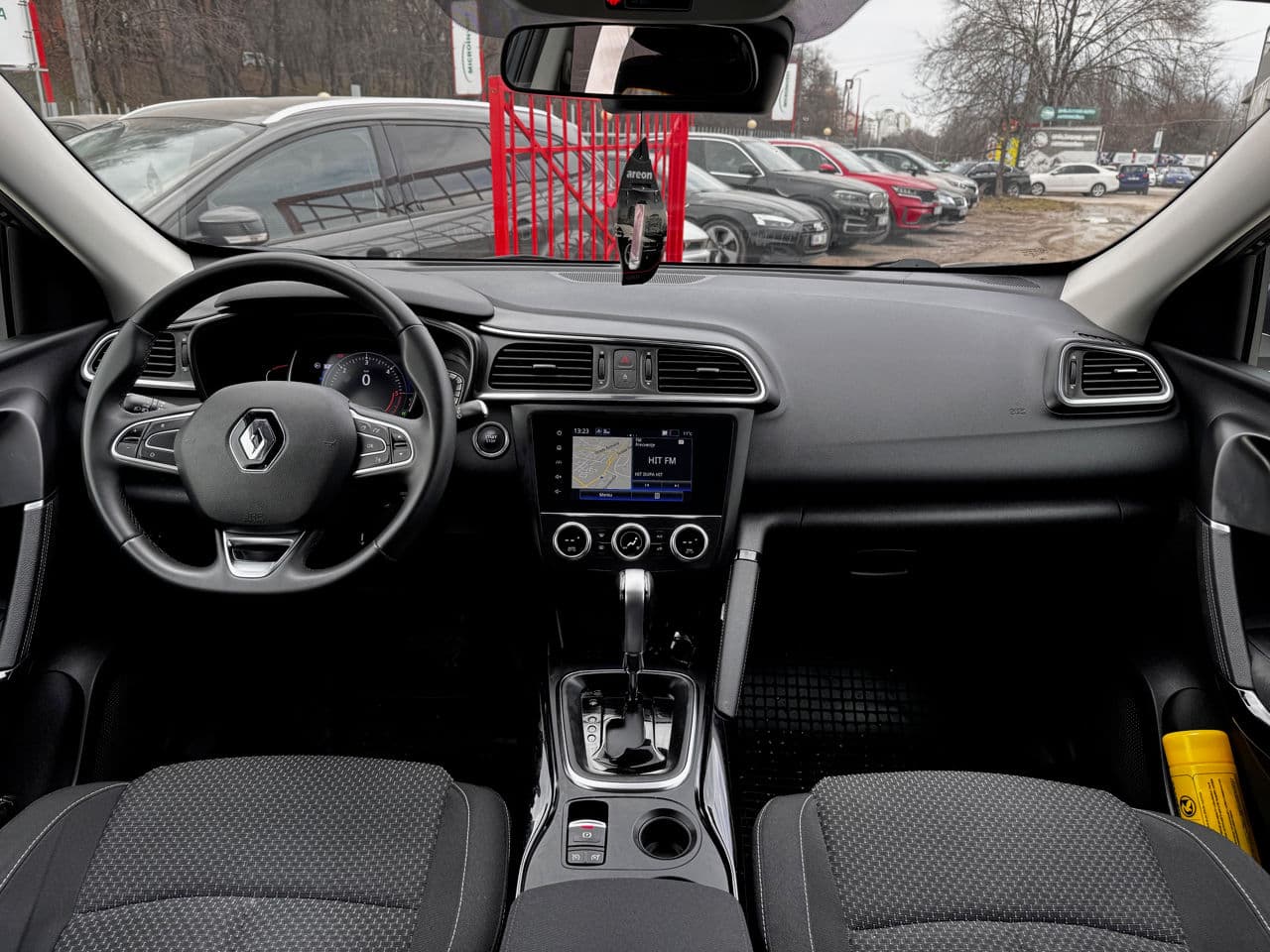 Renault Kadjar 2022 — Миниатюра 8