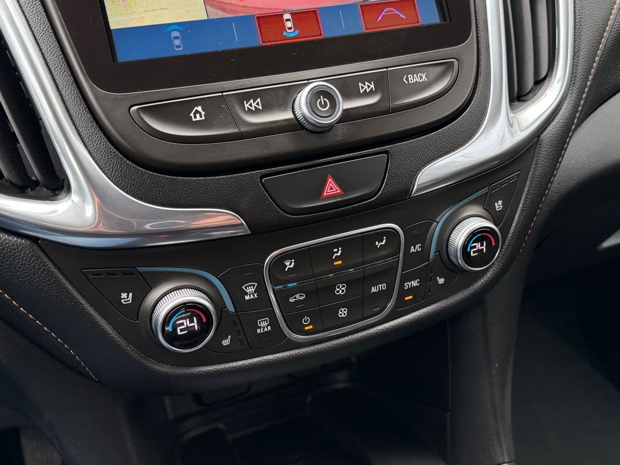 Chevrolet Equinox 2017 — Миниатюра 16