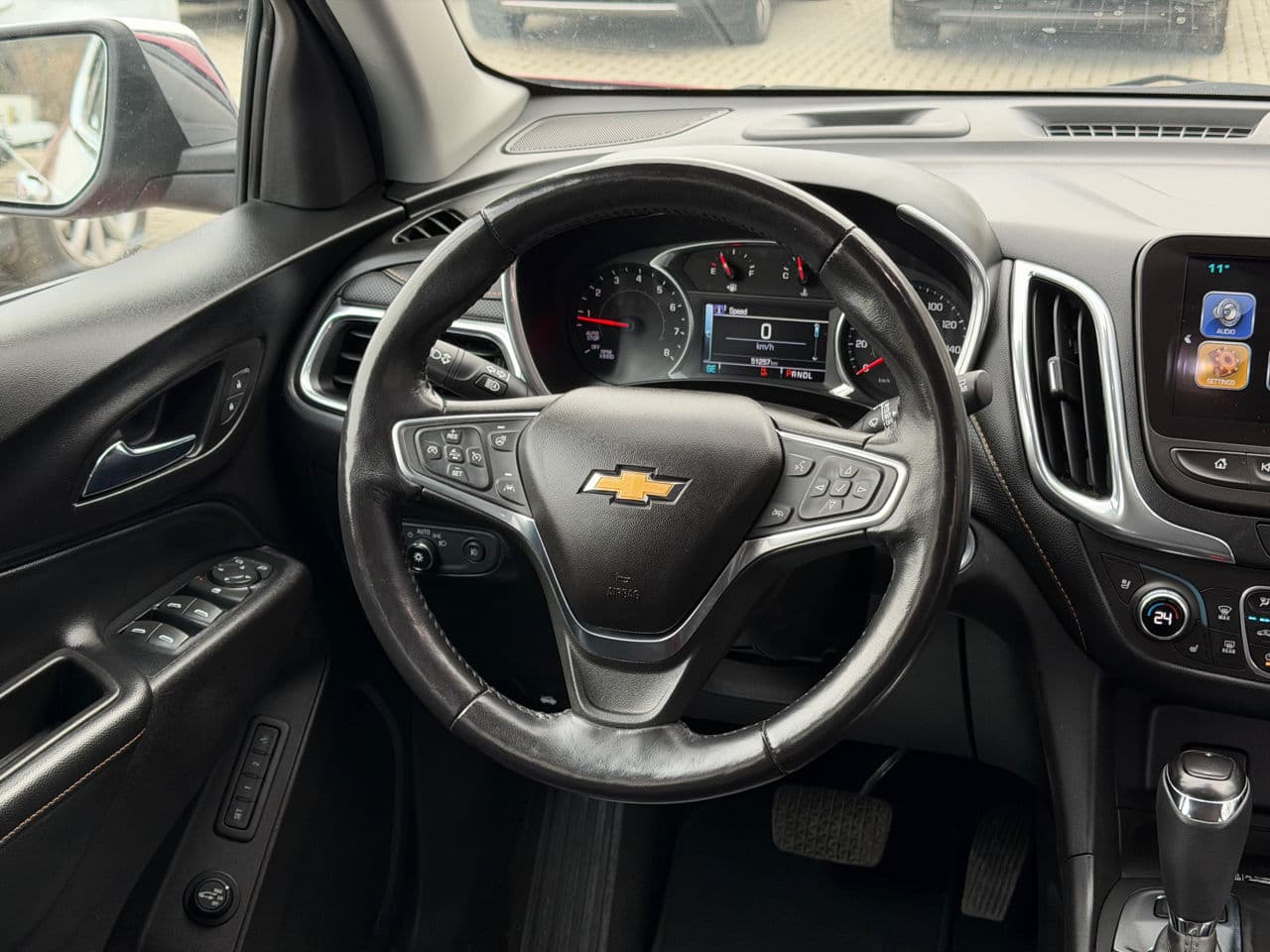 Chevrolet Equinox 2017 — Миниатюра 12