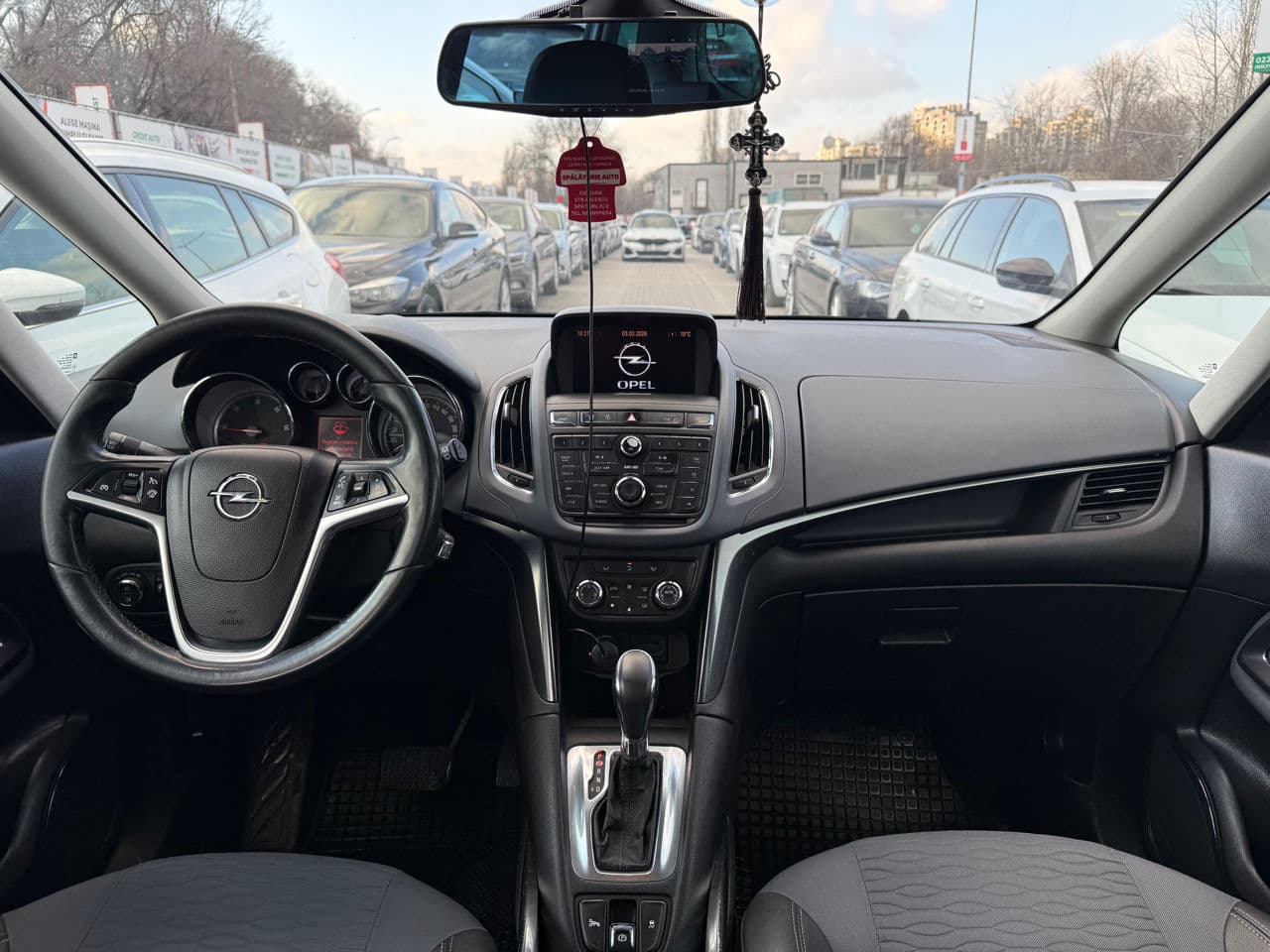 Opel Zafira 2012 — Миниатюра 7