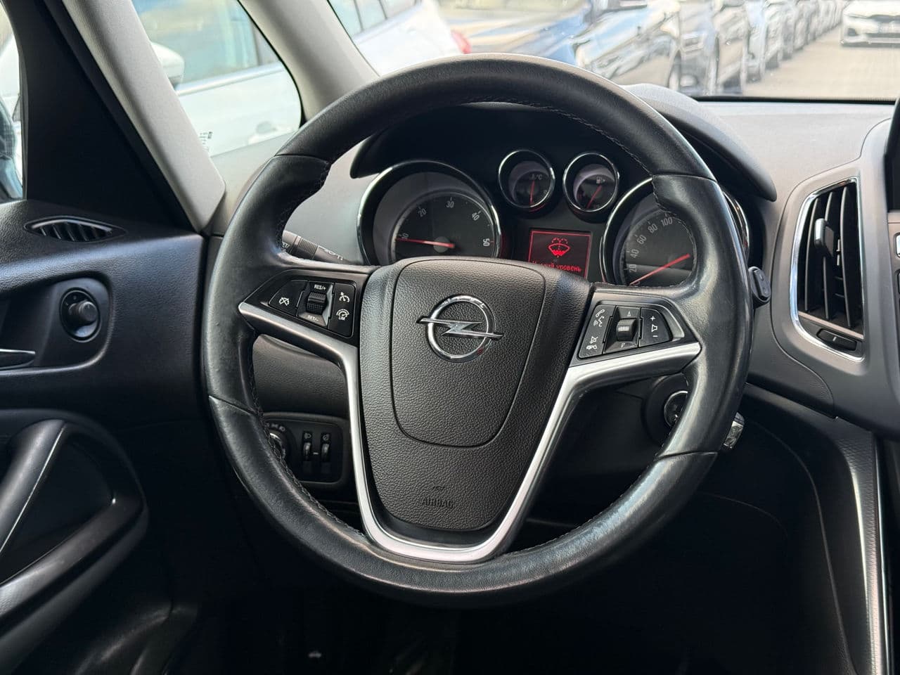 Opel Zafira 2012 — Миниатюра 8