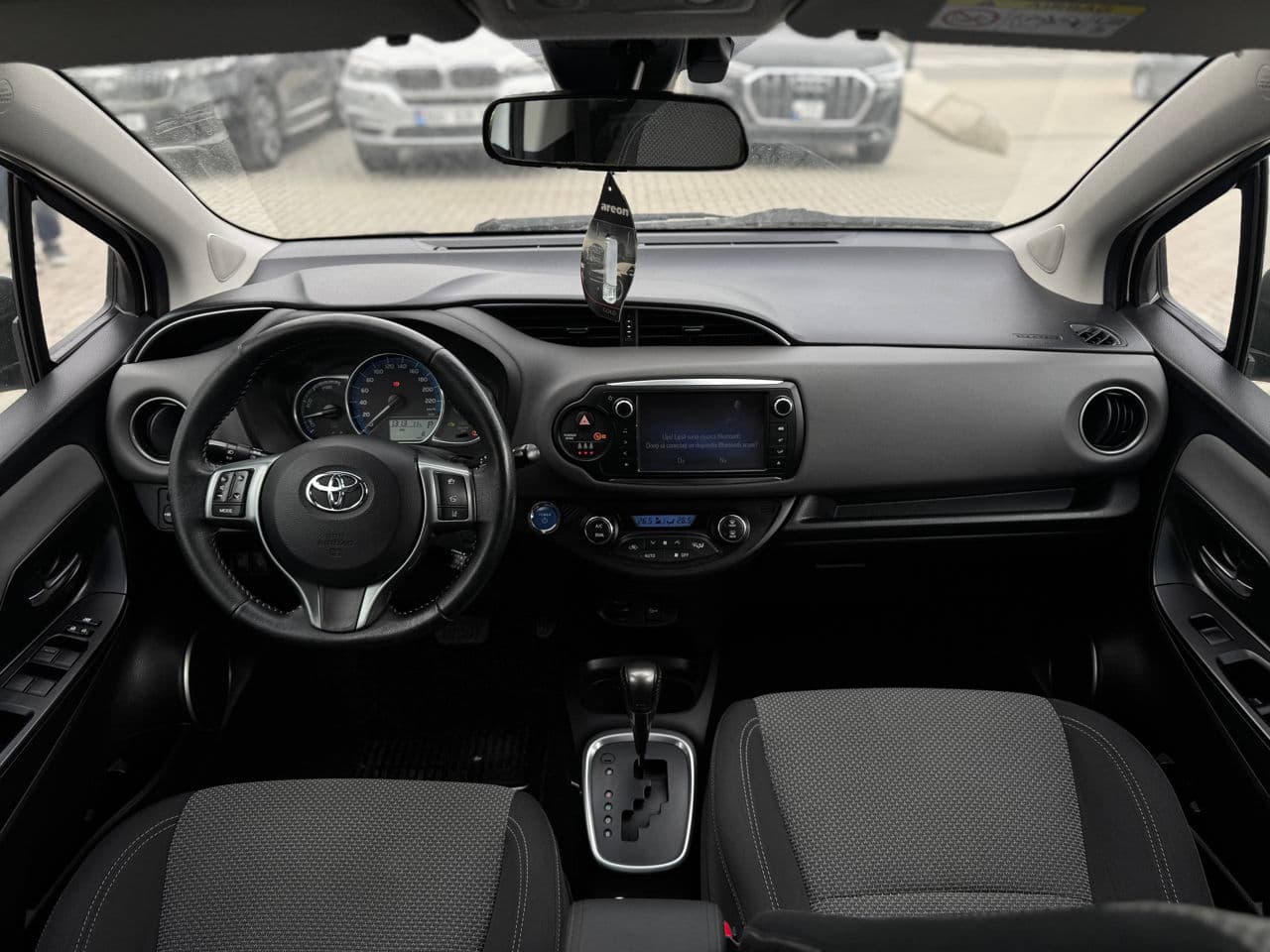 Toyota Yaris 2016 — Миниатюра 6