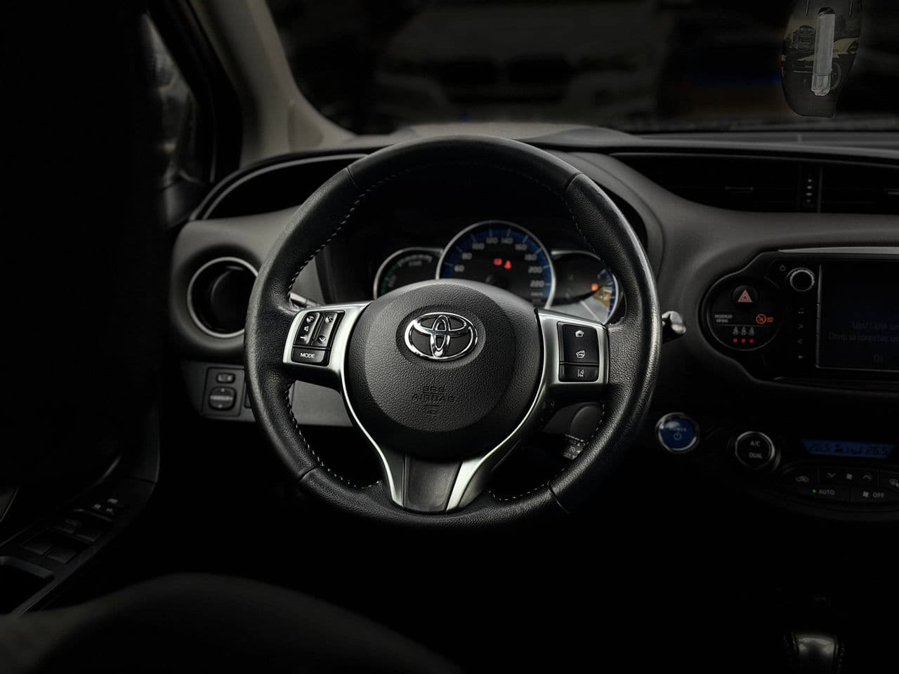 Toyota Yaris 2016 — Миниатюра 7