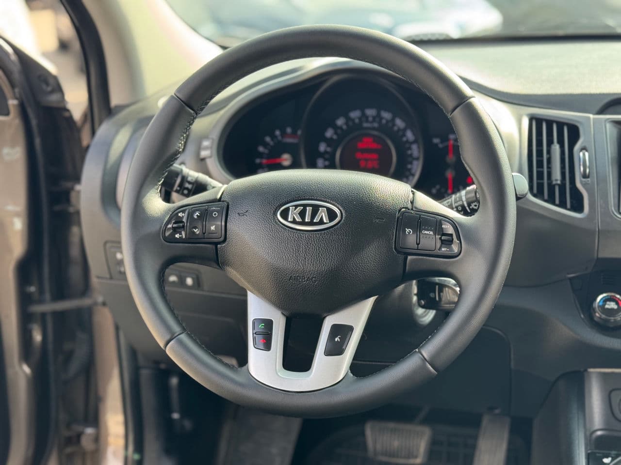 Kia Sportage 2011 — Миниатюра 7
