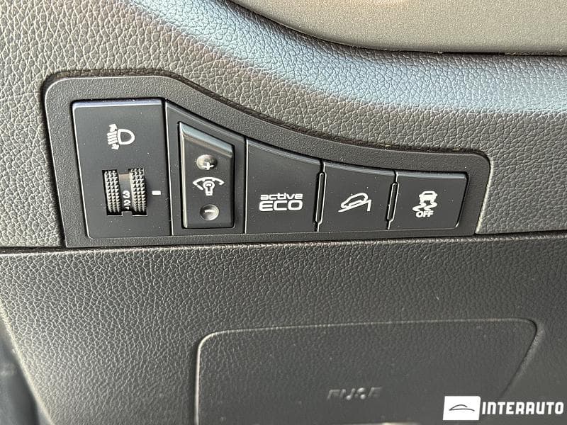 Kia Sportage 2011 — Миниатюра 19