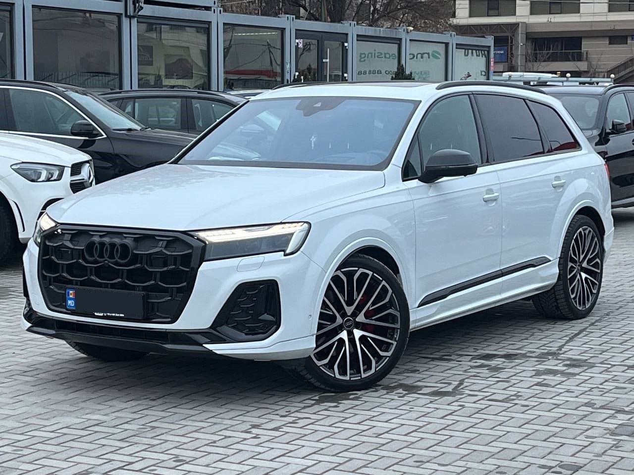 Audi Q7 2024 — Миниатюра 2
