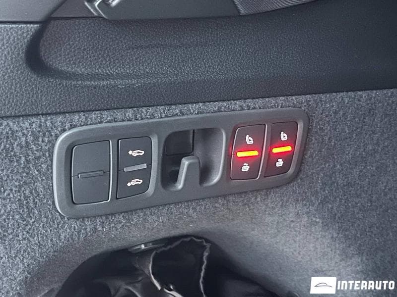 Audi Q7 2024 — Миниатюра 23