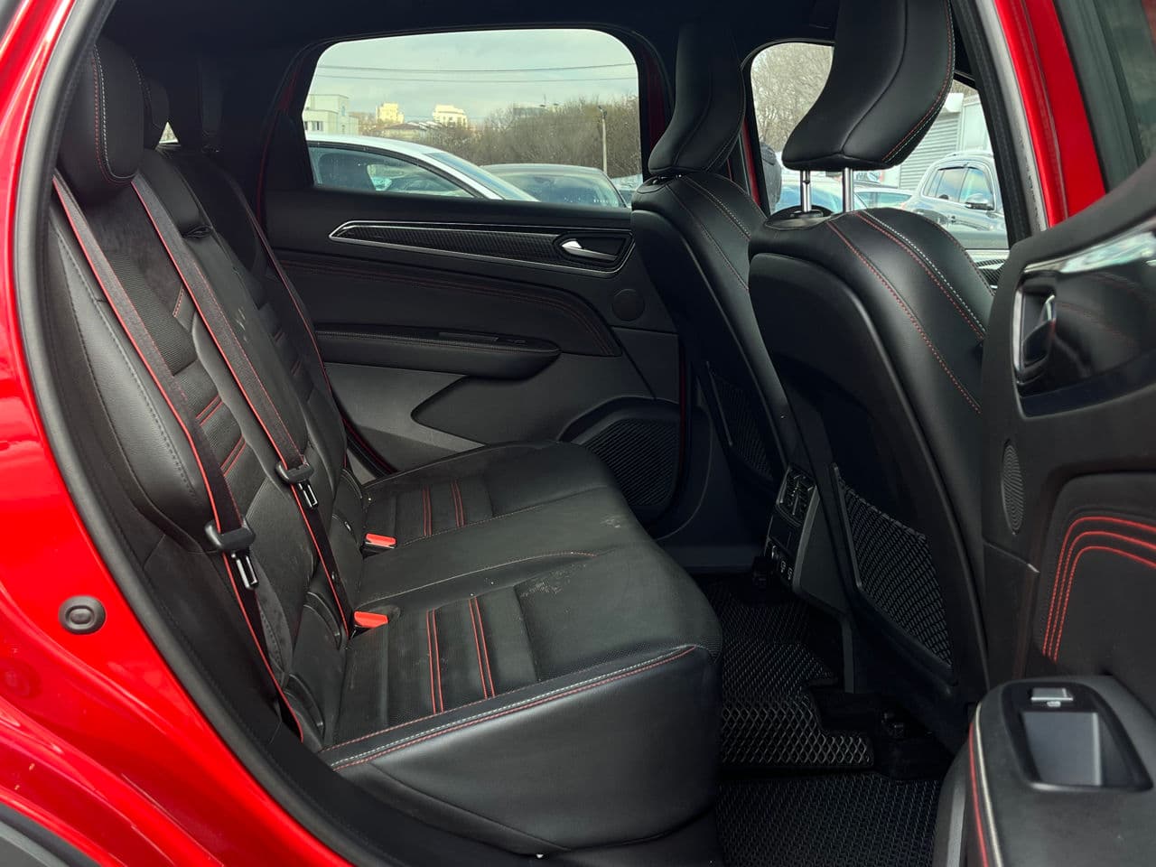 Renault Arkana 2021 — Миниатюра 19