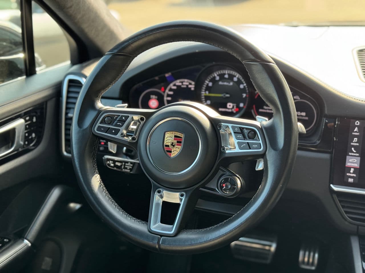 2020 Porsche Cayenne Turbo S-E Hybrid Coupe — Miniatură 11