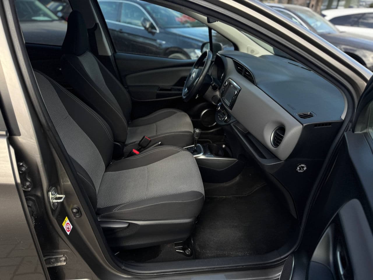 Toyota Yaris 2016 — Миниатюра 16