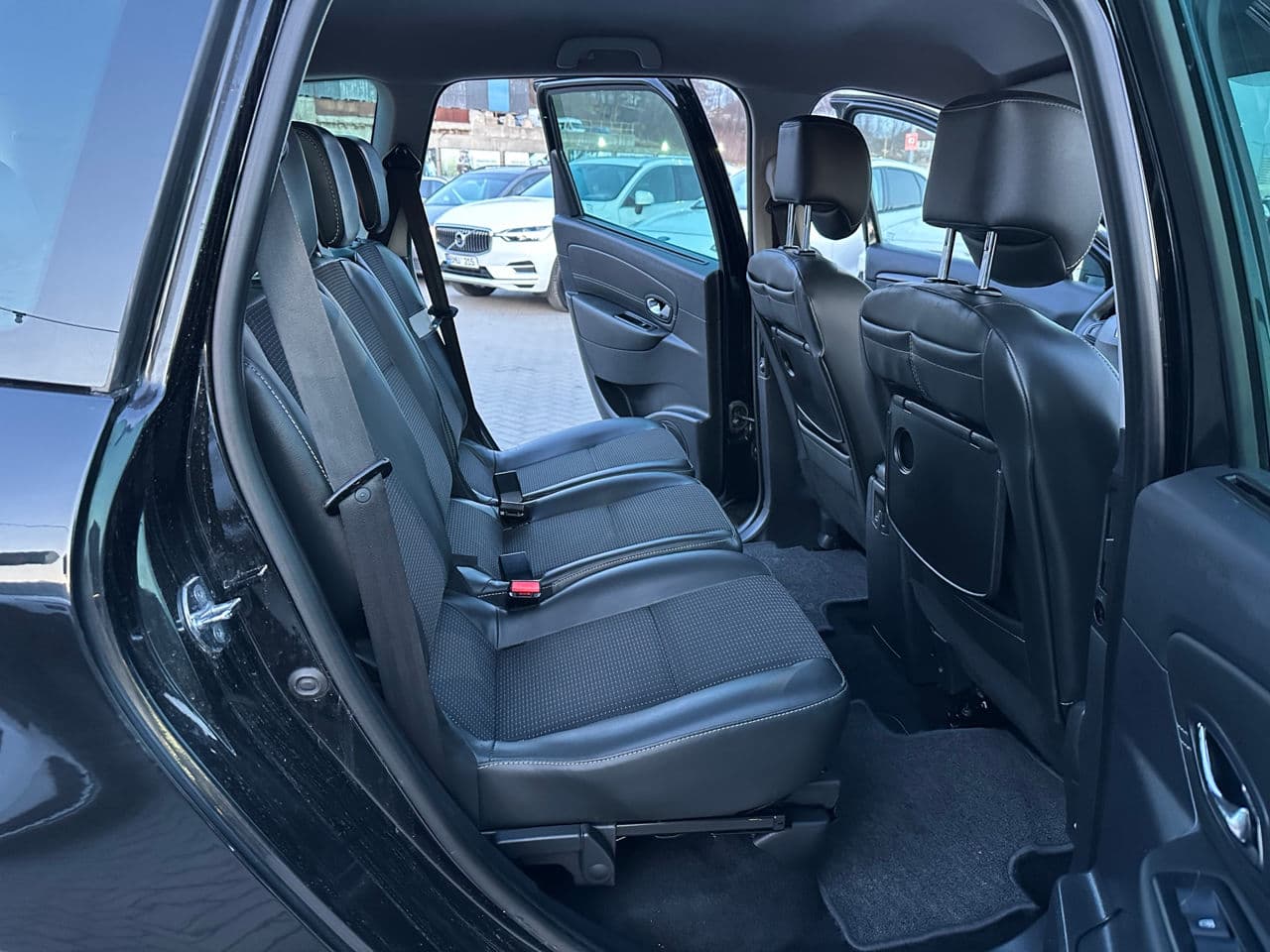 Renault Grand Scenic 2015 — Миниатюра 14