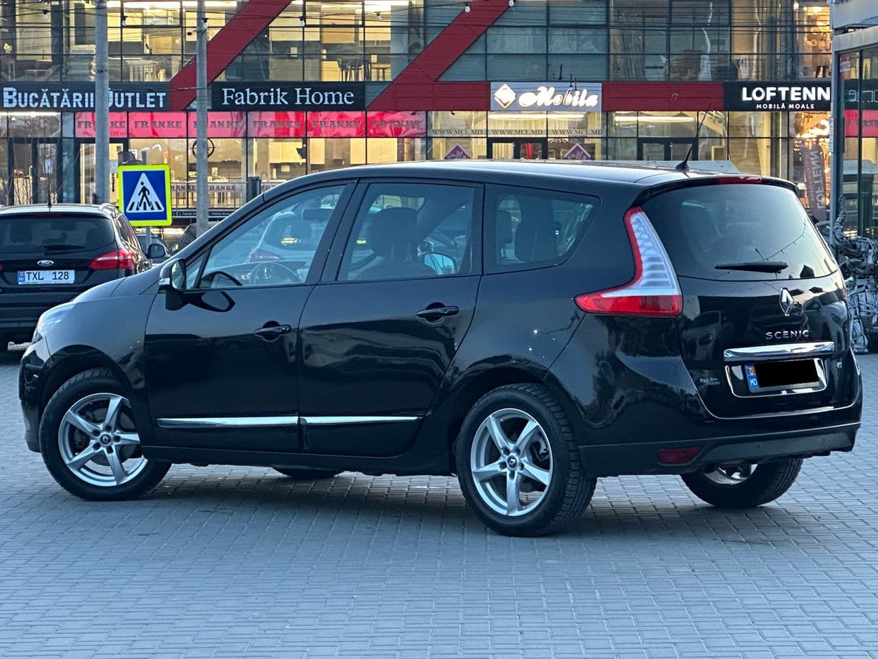 Renault Grand Scenic 2015 — Миниатюра 4