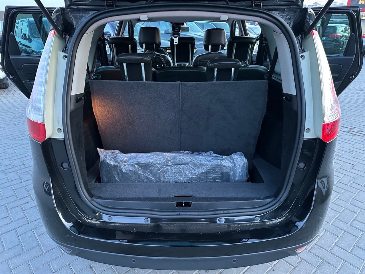 Renault Grand Scenic 2015 — Миниатюра 20
