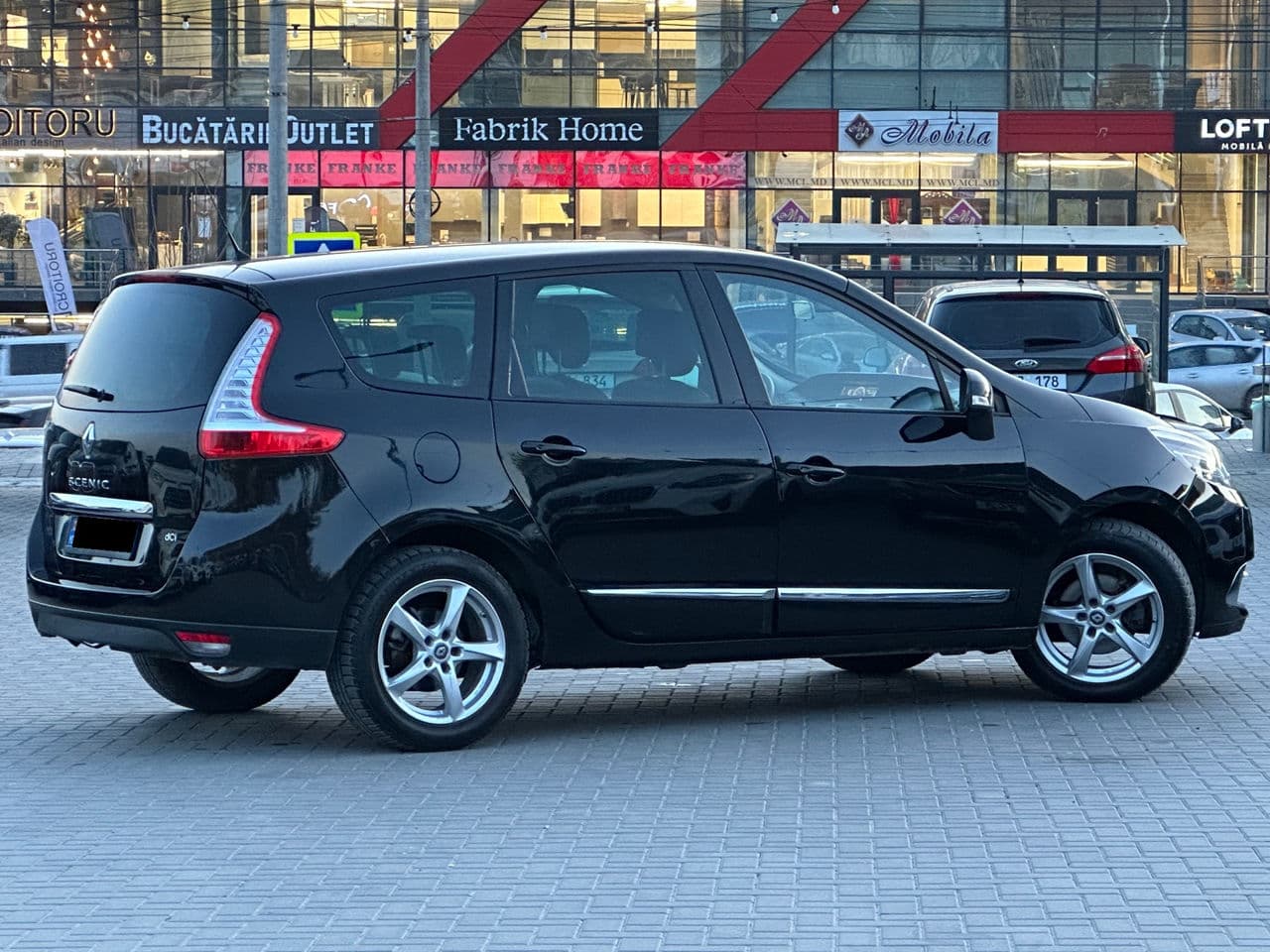 Renault Grand Scenic 2015 — Миниатюра 3