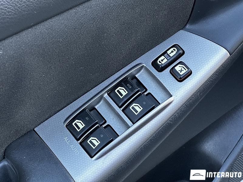 Toyota Corolla 2005 — Миниатюра 16