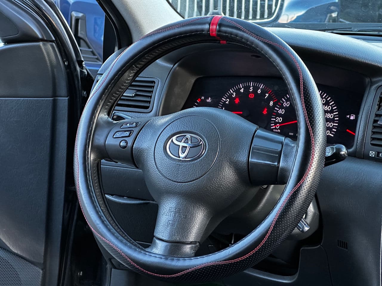 Toyota Corolla 2005 — Миниатюра 7