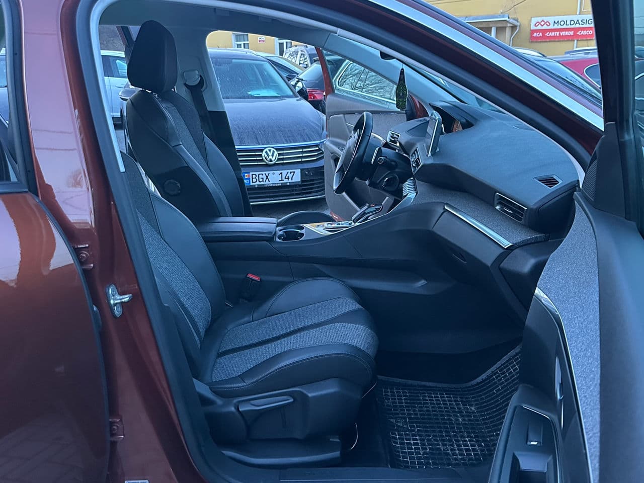 Peugeot 3008 2020 — Миниатюра 14