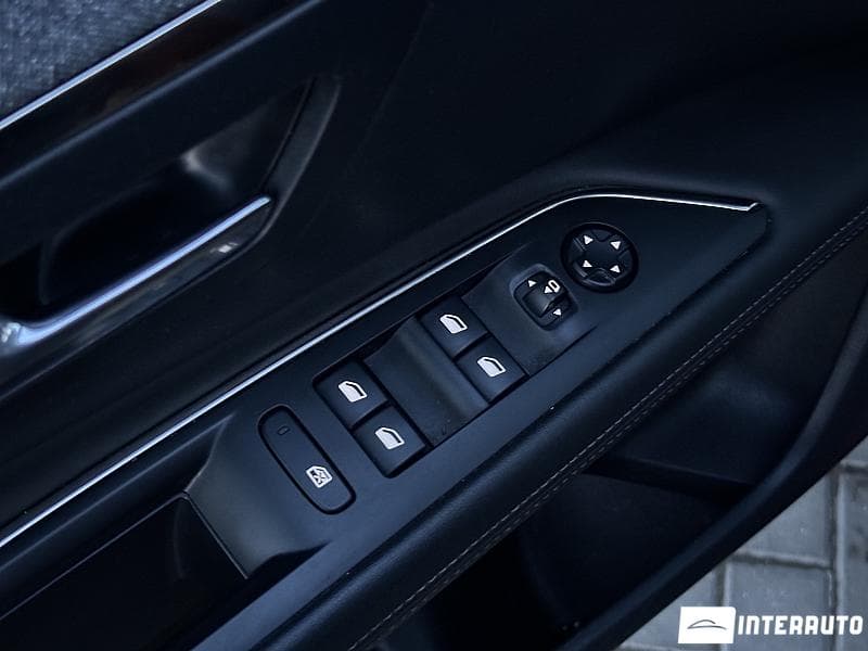 Peugeot 3008 2020 — Миниатюра 16