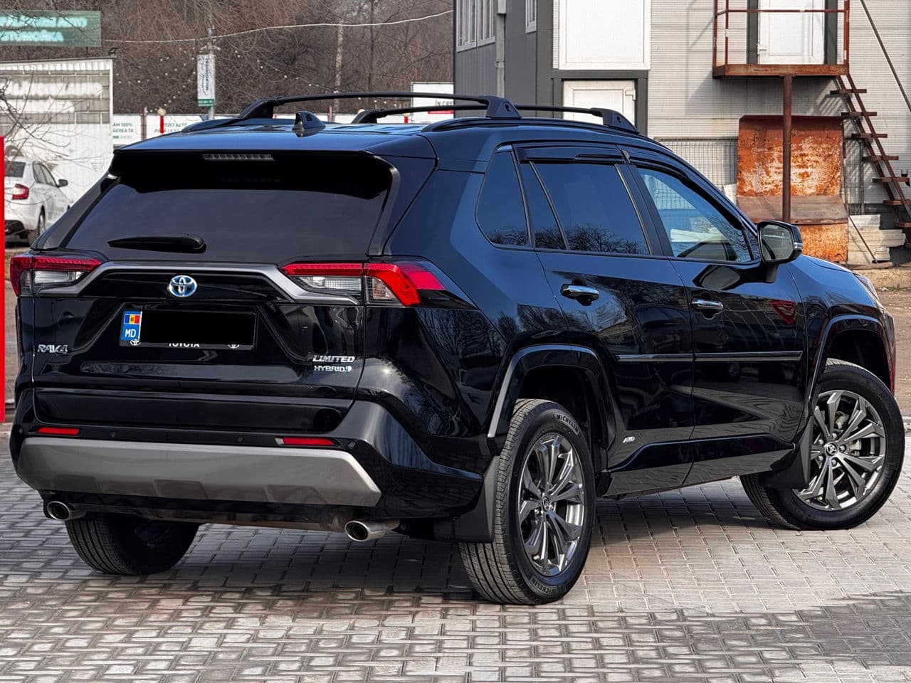 Toyota Rav-4 2022 — Миниатюра 2