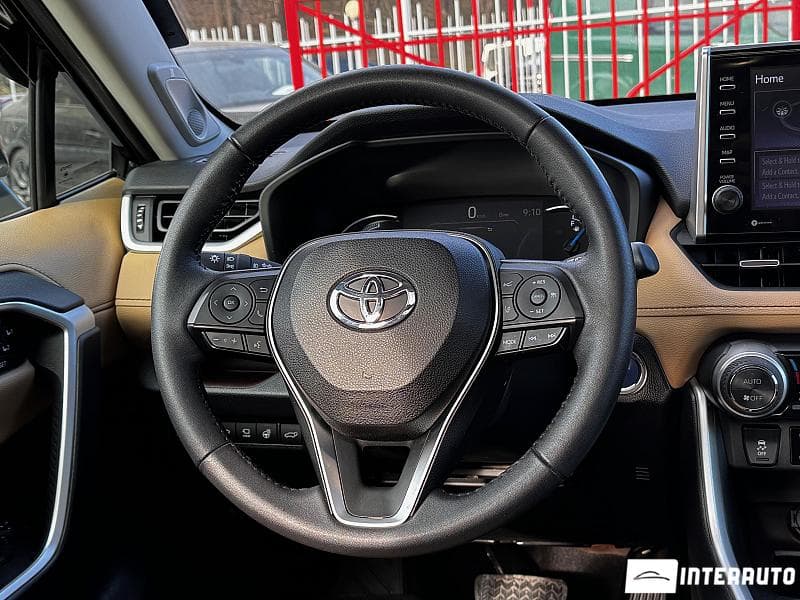 Toyota Rav-4 2022 — Миниатюра 8