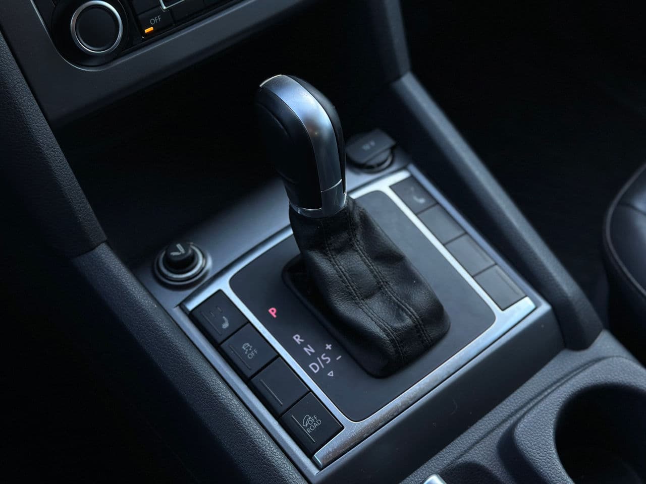 Volkswagen Amarok 2015 — Миниатюра 13