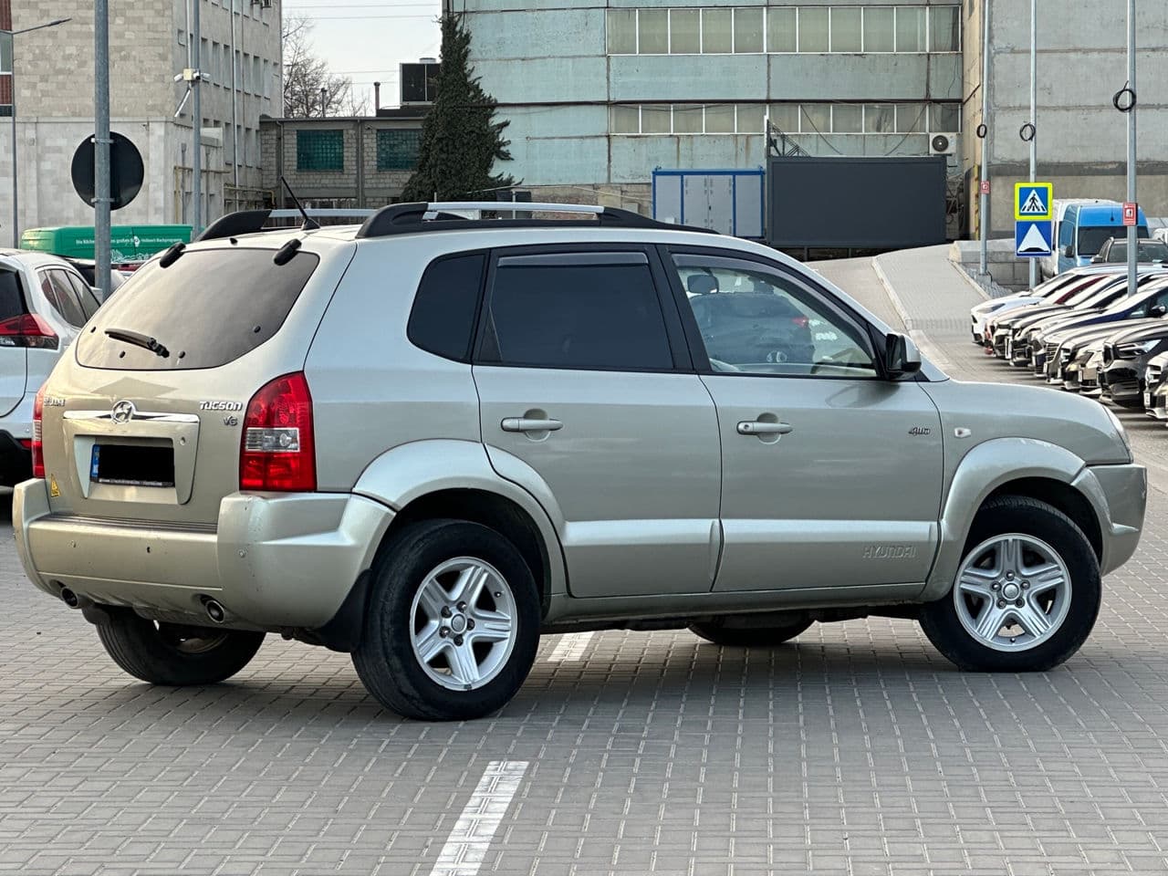 Hyundai Tucson 2005 — Миниатюра 3