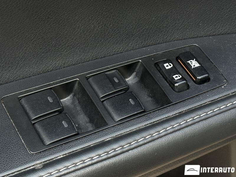 Lexus ES 300h 2012 — Миниатюра 8